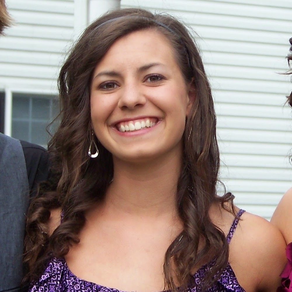 Meet your Posher, Caitlin